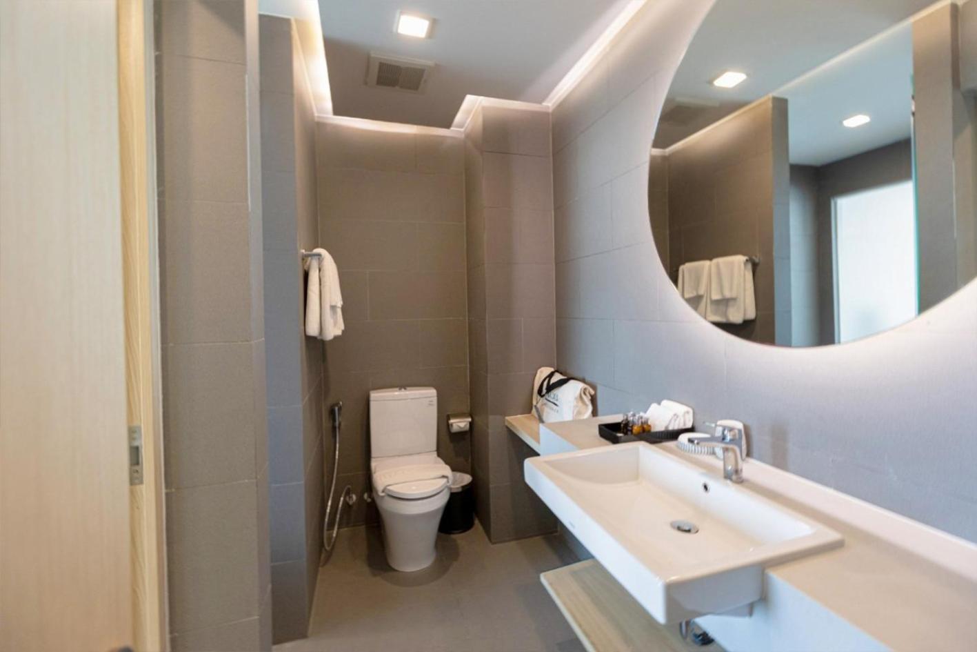 Yuu Residence Сирача Экстерьер фото